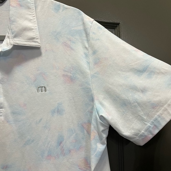 Travis Mathew Men's Light Blue and Pink Polo Shirt Size L - Picture 2 of 7
